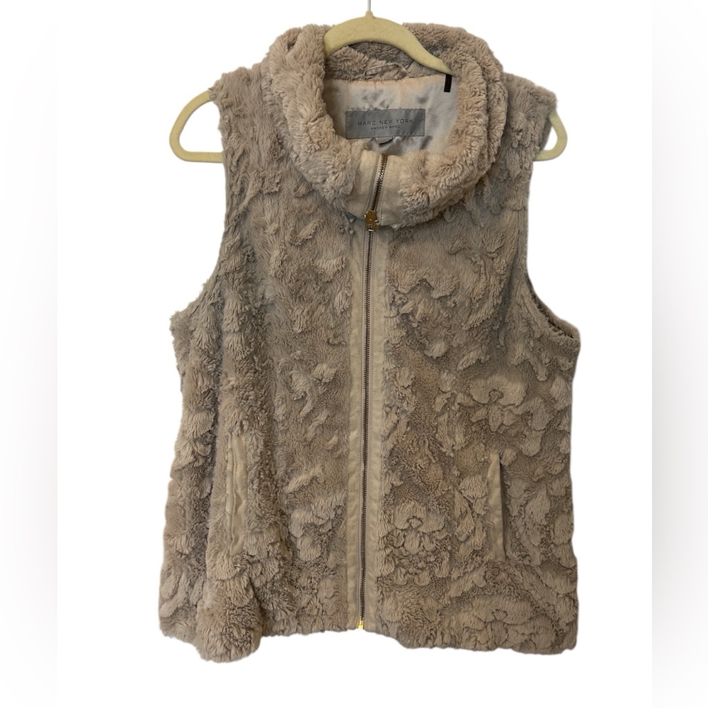 Marc New York Women's Tan Faux Fur Vest